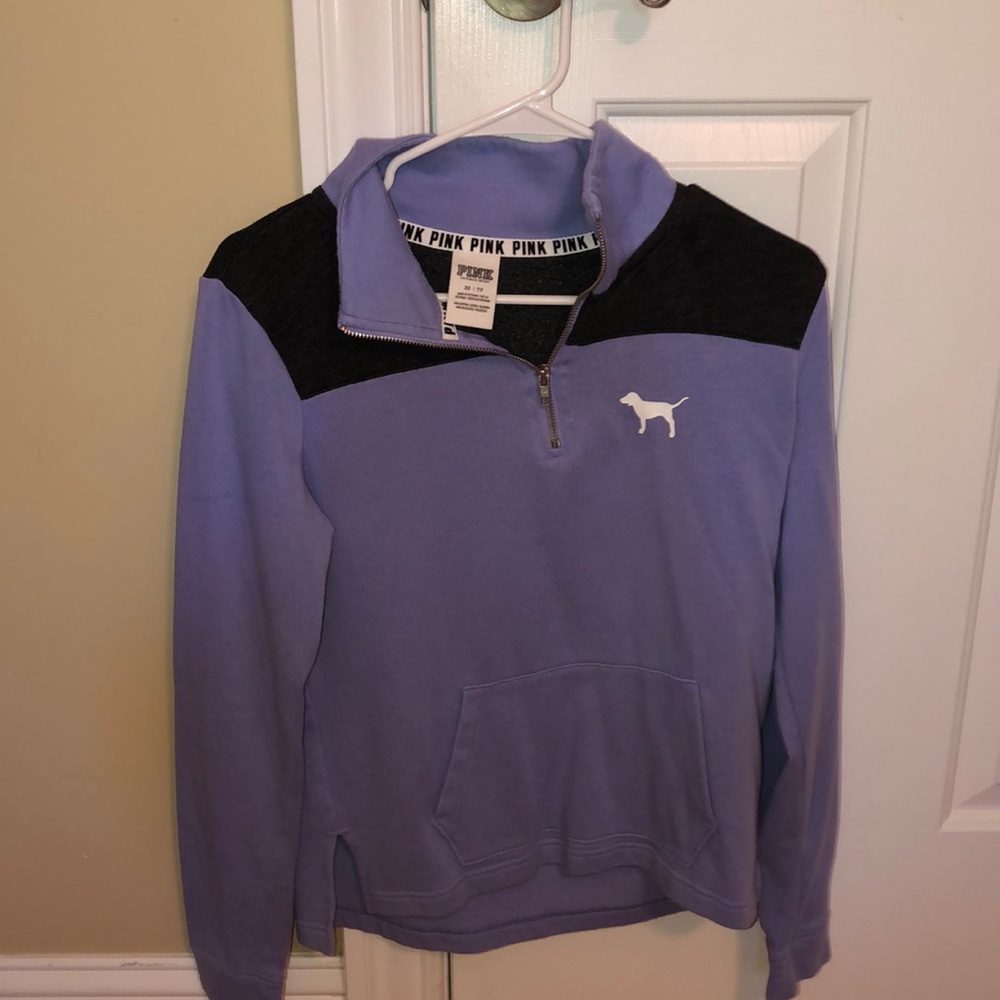 Pink half size sweater